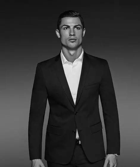 普里查德和沃尔什第二节得分均上双，上半场合砍28分9板6助