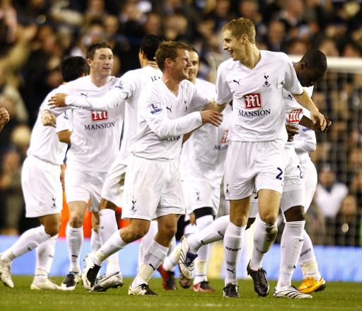 辽宁男篮王哲林末节关键表现出色