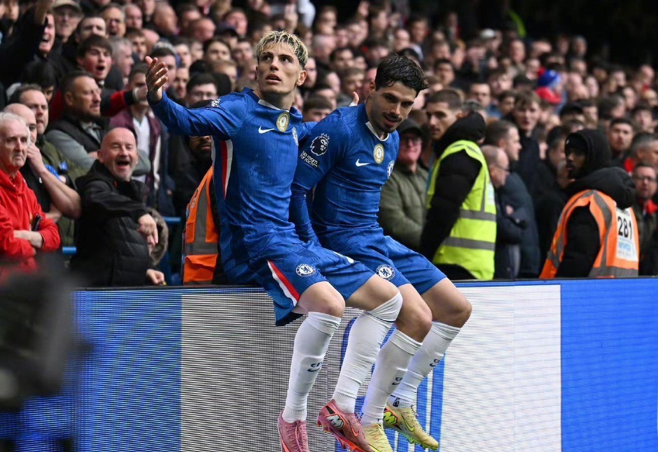 公牛三巨头合体表现亮眼