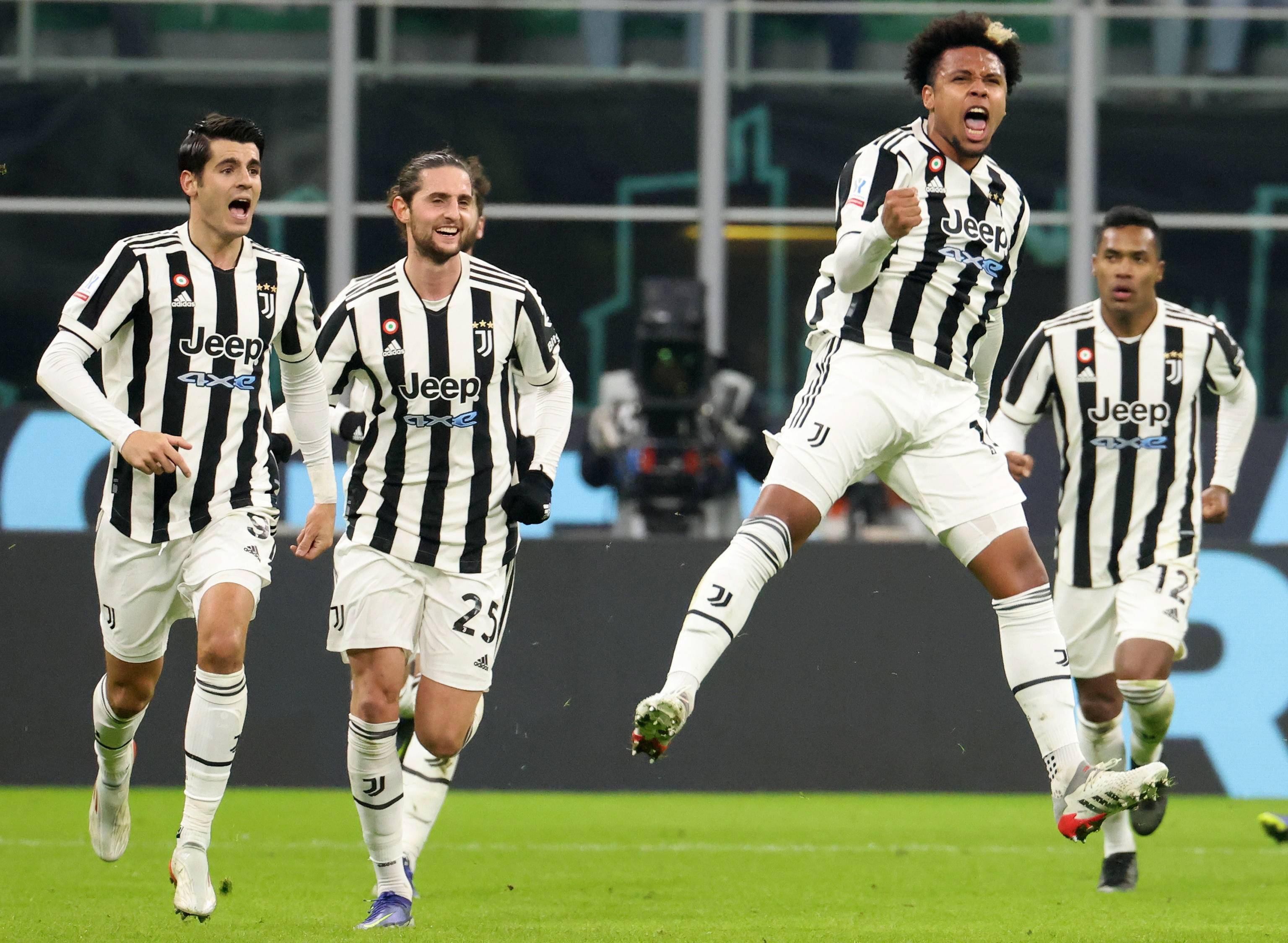 江苏女排夺得本赛季联赛冠军，获得500万冠军奖金