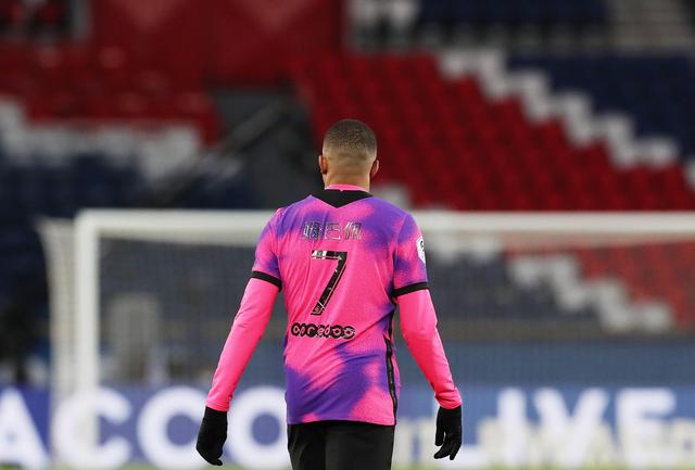 用30年的努力，厨师李宗元师傅把最宝贵的年华，毫...