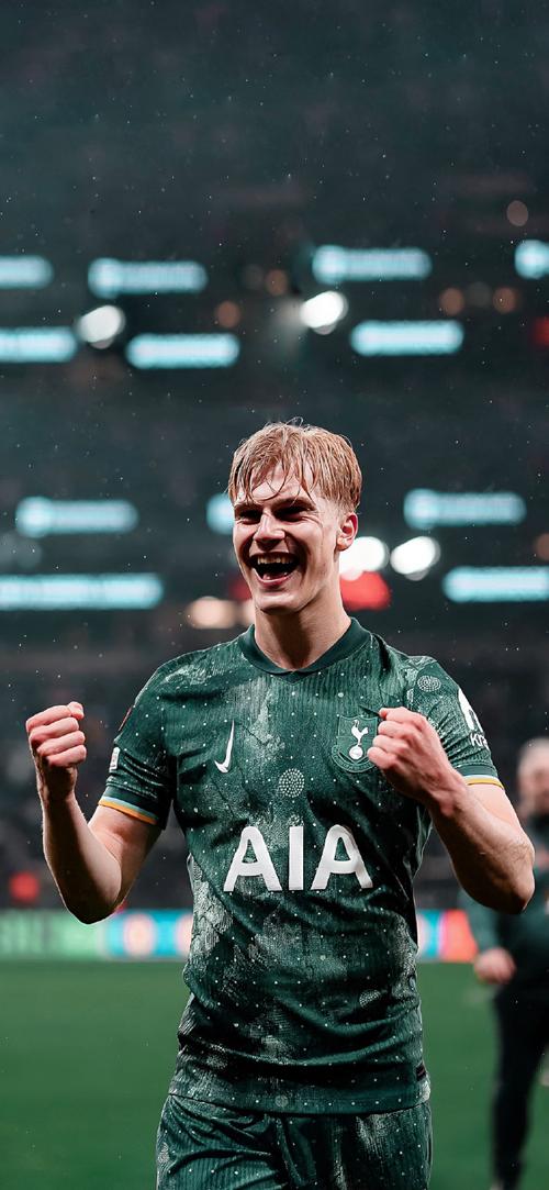 这是真爱，一阿根廷球迷带了50美元，一路搭顺风车去巴西客场