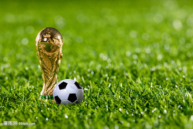 特殊癖好？埃基蒂克名字对称，职业生涯穿过11、22、33、44号