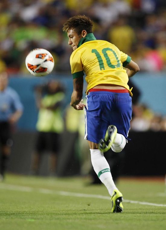 足球国足U19又赢球，晋级希望大增